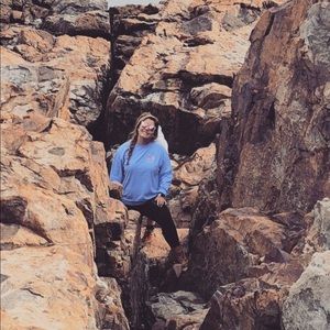 Meet your Posher, Chloe